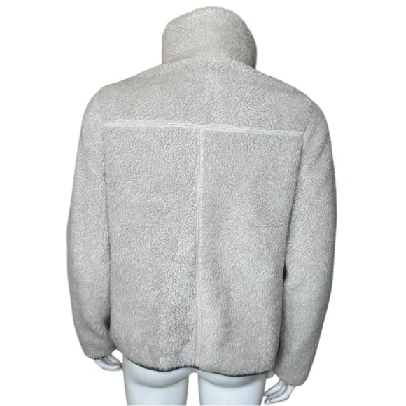 LL Bean Sherpa Fleece Jacket S Snap Front Pockets Lined Cream Gray - Picture 3 of 15